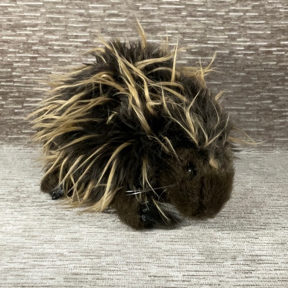 Folkmanis Puppets Porcupine 2010 - Picture 1 of 5